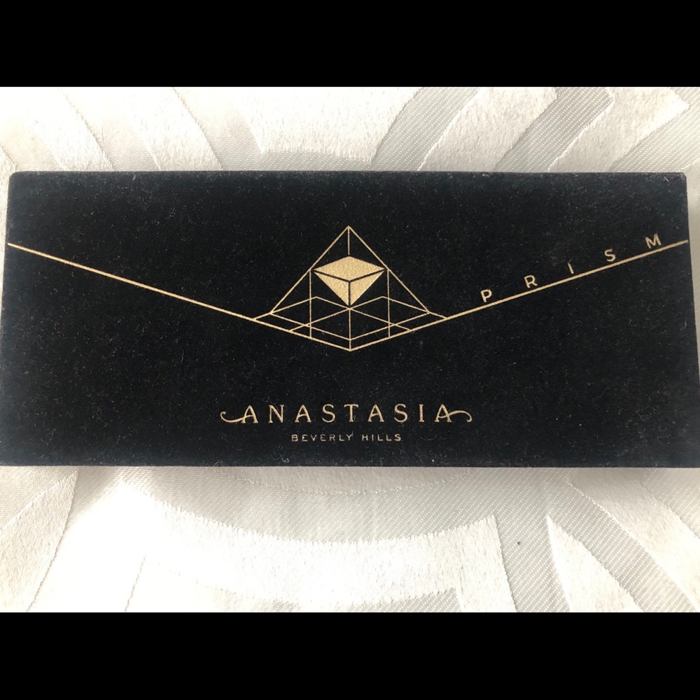 Anastasia Beverly Hills PRISM palette
